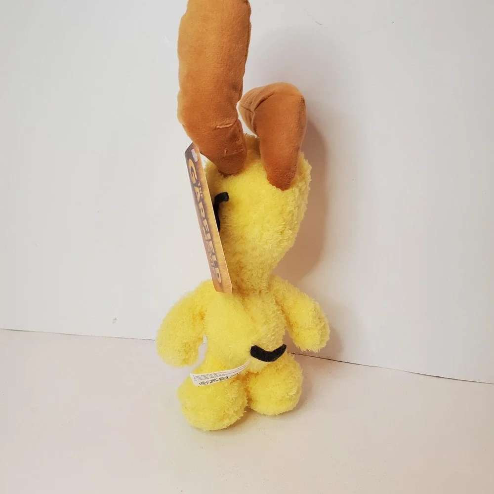 Odie 8